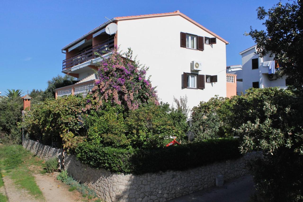 Family Friendly Seaside Apartments Kozino, Zadar - 5749 Petrčane Extérieur photo