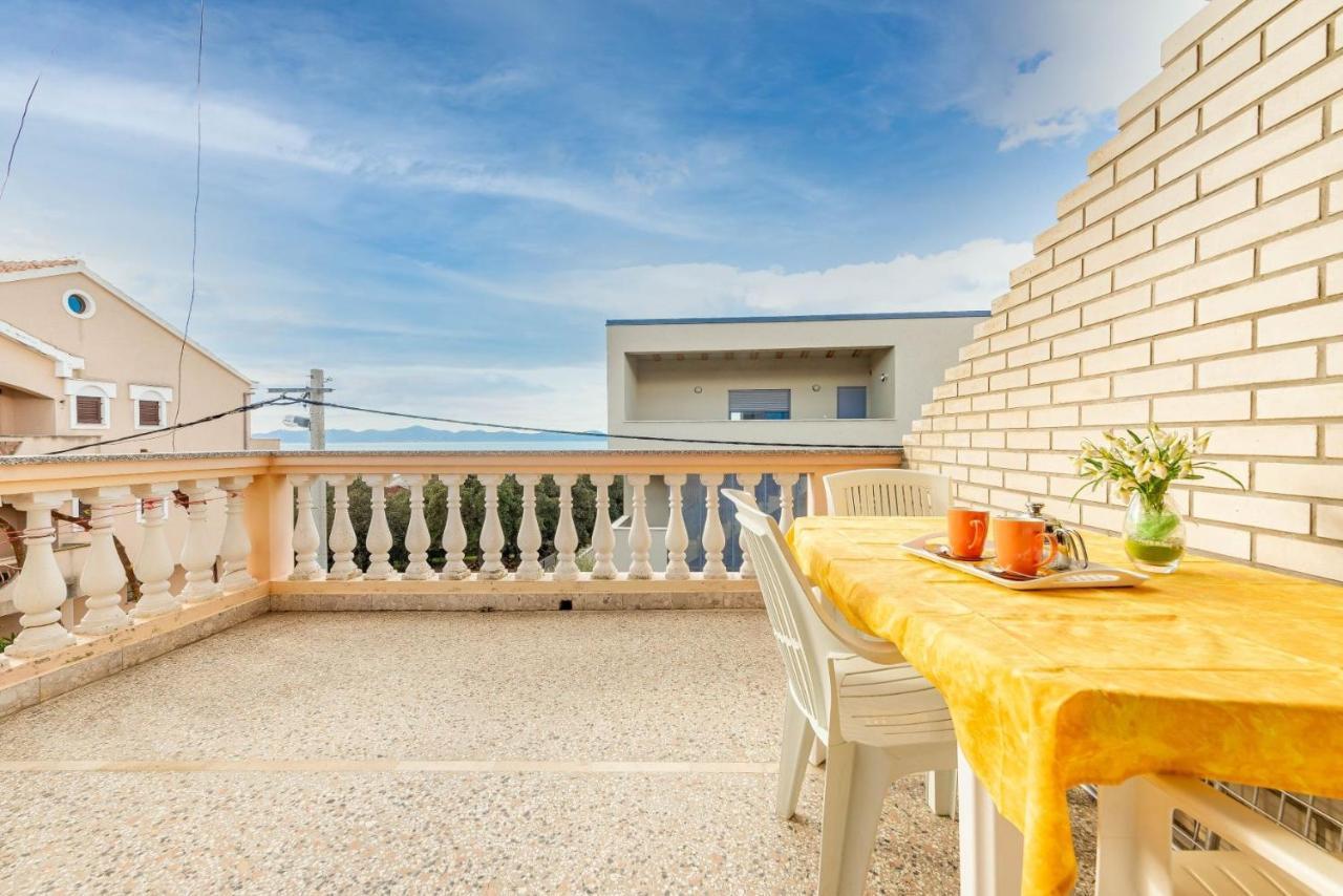 Family Friendly Seaside Apartments Kozino, Zadar - 5749 Petrčane Extérieur photo