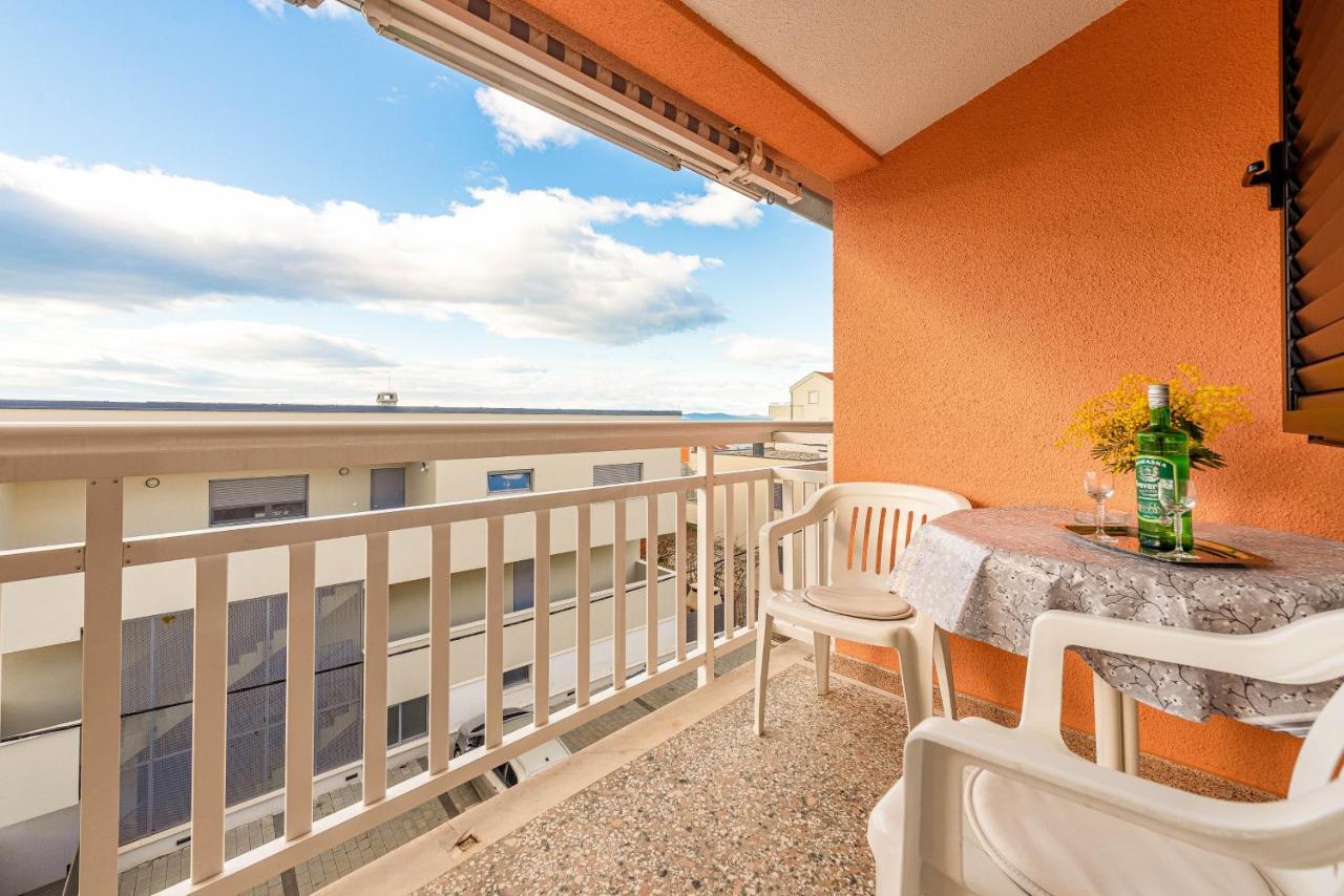 Family Friendly Seaside Apartments Kozino, Zadar - 5749 Petrčane Extérieur photo