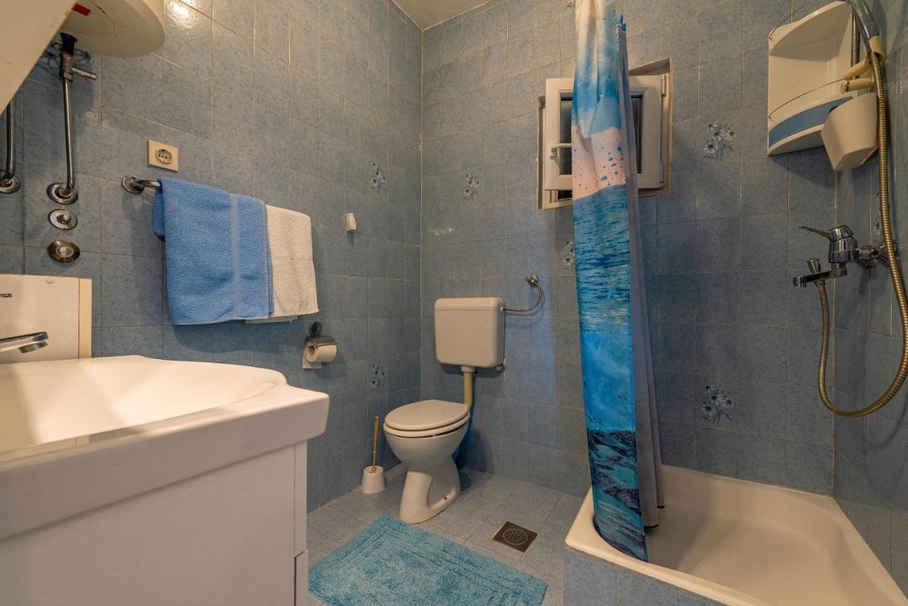 Family Friendly Seaside Apartments Kozino, Zadar - 5749 Petrčane Extérieur photo